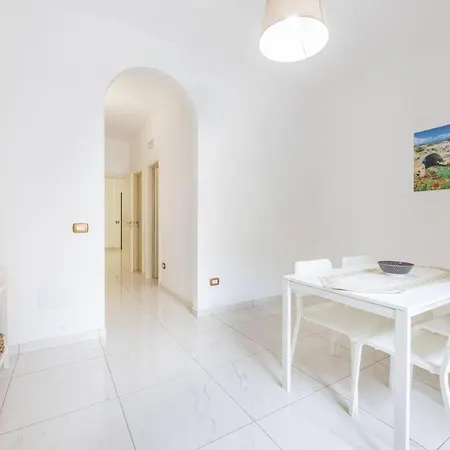 Quadrilocale Corso Italia 28 Piano Terra Con Spazio Esterno Holiday home