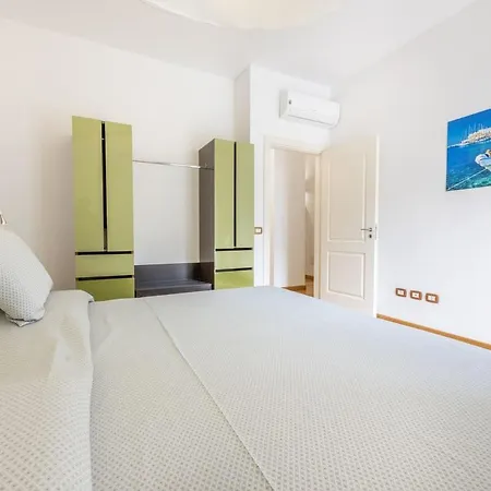 Quadrilocale Corso Italia 28 Piano Terra Con Spazio Esterno Holiday home Gallipoli