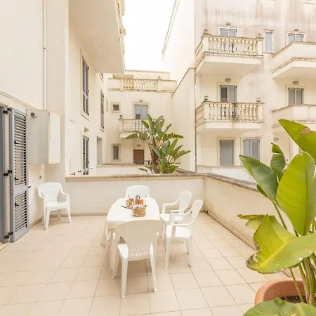 Quadrilocale Corso Italia 28 Piano Terra Con Spazio Esterno Holiday home *